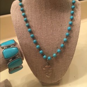 Turquoise Arrow head Necklace and Bracelet